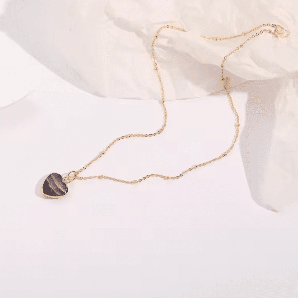 Irregular Amethyst Pendant Necklace